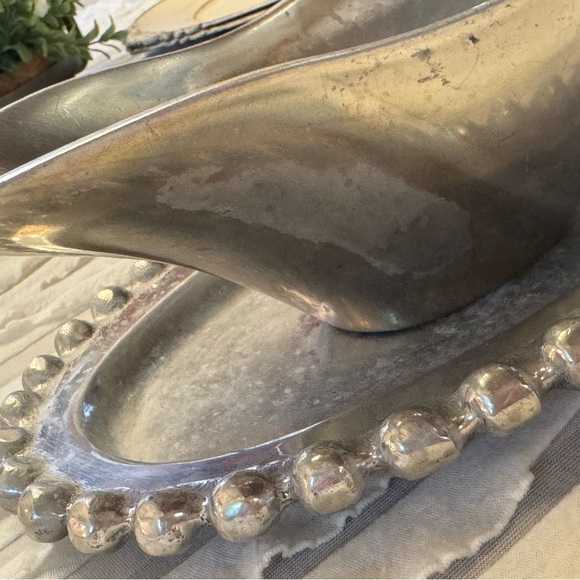 Silver Gravy Boat and Tray with Beaded Trim Biltmore Estate Serve Ware Vintage - Picture 9 of 10